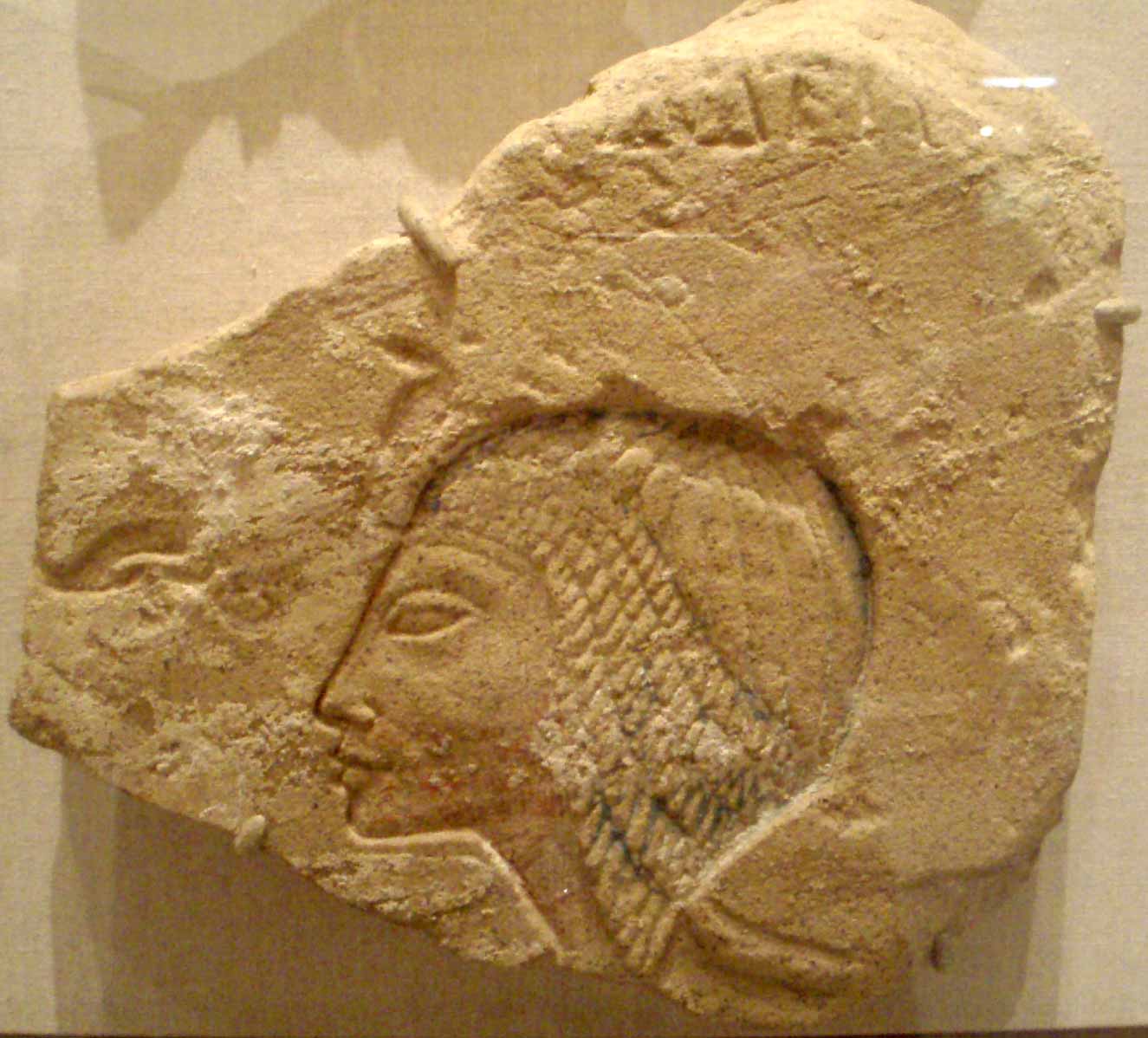 Datos sobre Nefertiti, la reina del antiguo Egipto.